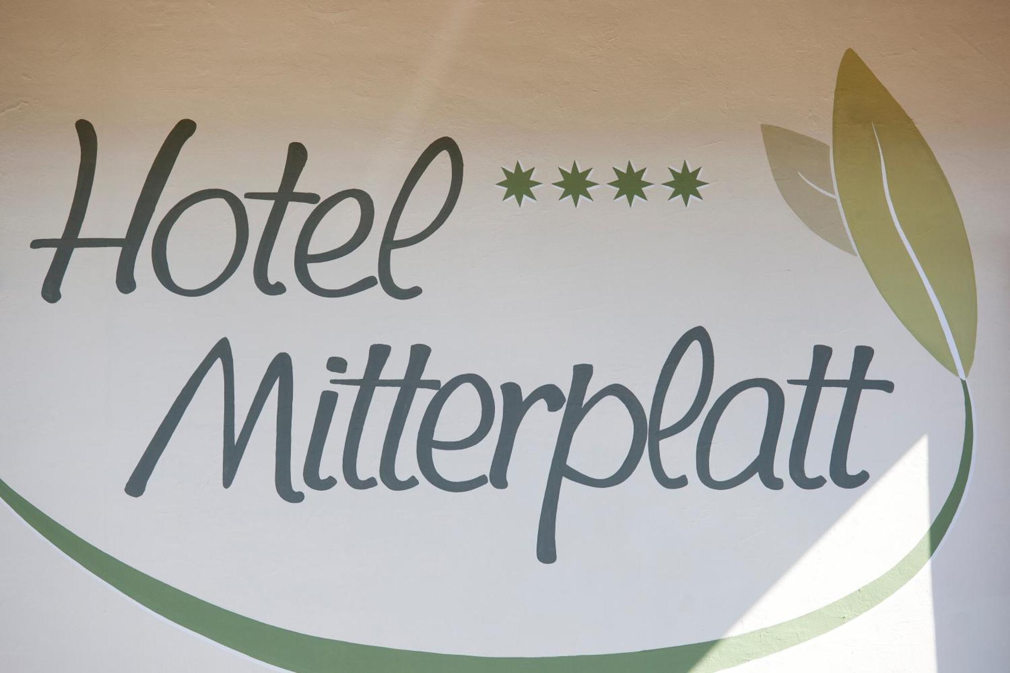 Hotel Mitterplatt Schenna Buitenkant foto